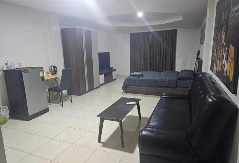 اتاق استاندارد با بالکن, Cozy Guesthouse