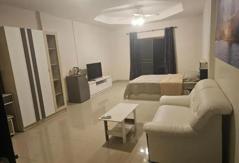 اتاق استاندارد با بالکن, Cozy Guesthouse