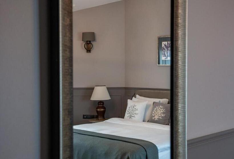 キングサイズベッドのスタンダードルーム, Parma Sole