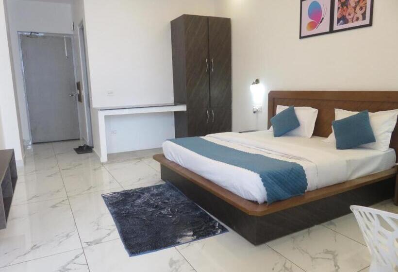 디럭스 룸, The Pine Paradise