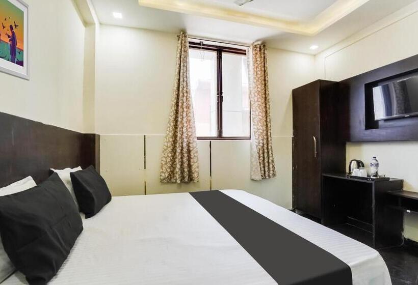 Habitación Triple Clásica, O Opm