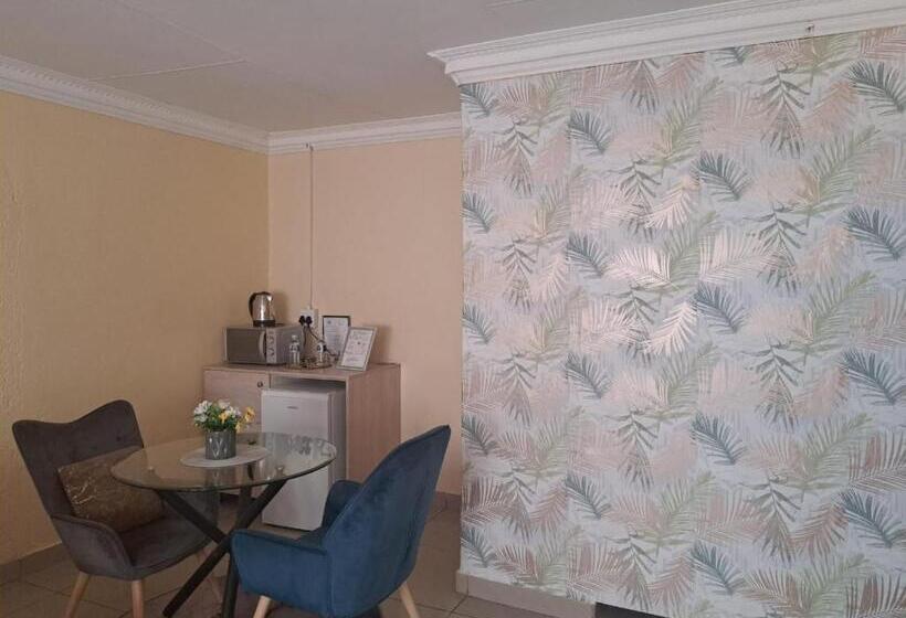 豪华工作室, C Rane Guesthouse