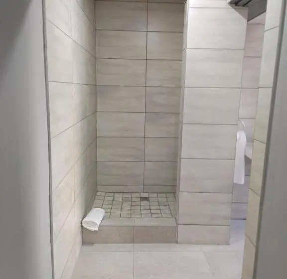 デラックスルーム, Luyana Guesthouse