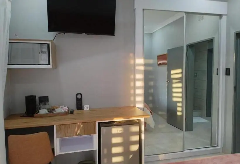 デラックスルーム, Luyana Guesthouse