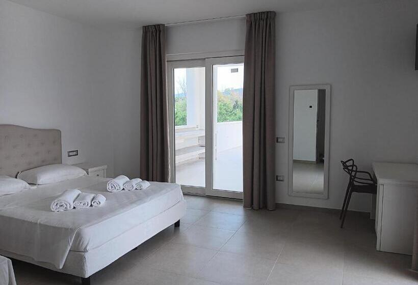 Номер Стандарт Трехместный, Villa Agapanto