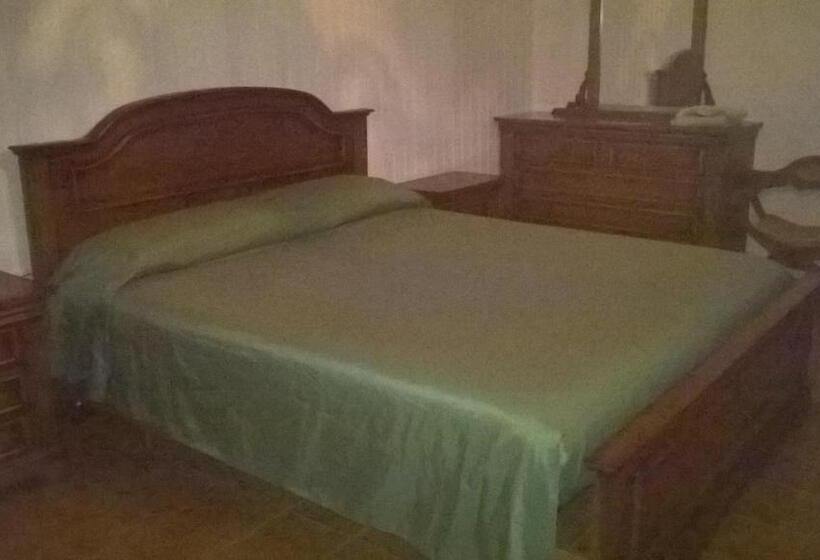 스탠다드 룸 킹사이즈 침대, Sardinia House With Garden