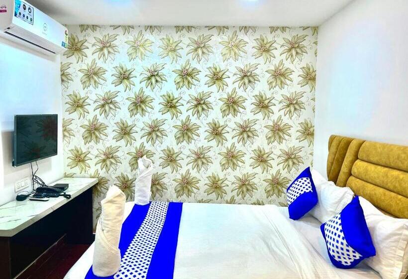 اتاق لوکس, Fabhotel Casa Grand Inn