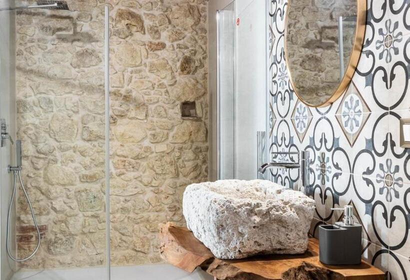 オーシャンビュースタンダードルーム, Casale Micale