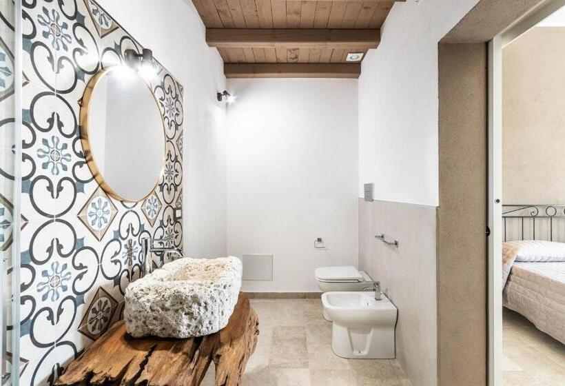 オーシャンビュースタンダードルーム, Casale Micale