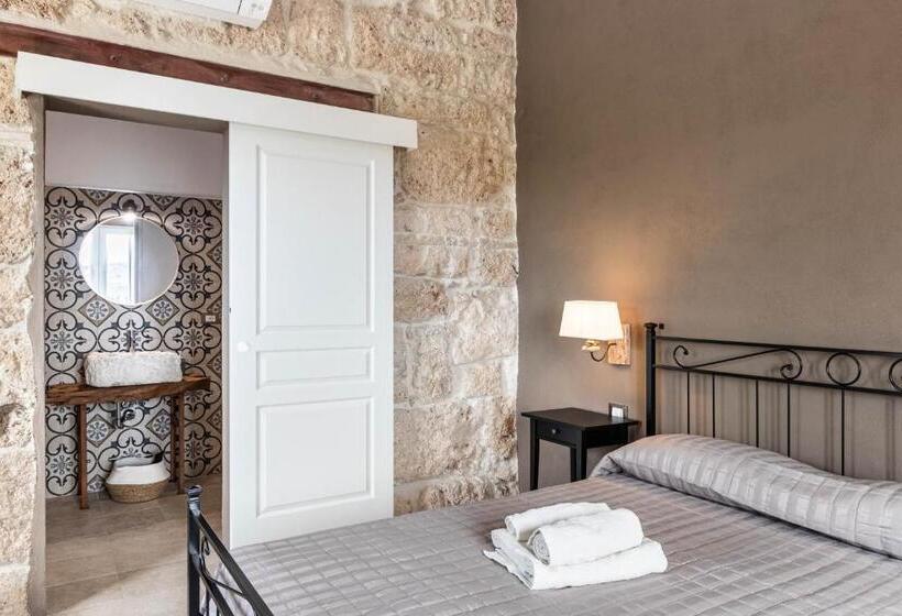 オーシャンビュースタンダードルーム, Casale Micale