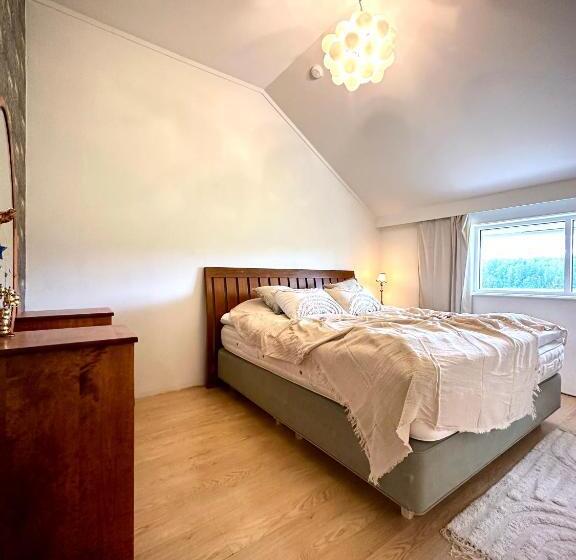 带共用浴室的标准房间, Herkkumäen Navetta