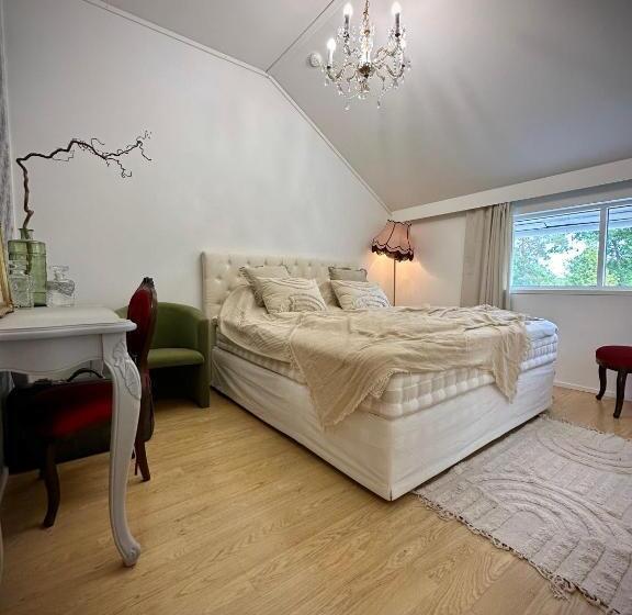 带共用浴室的标准房间, Herkkumäen Navetta