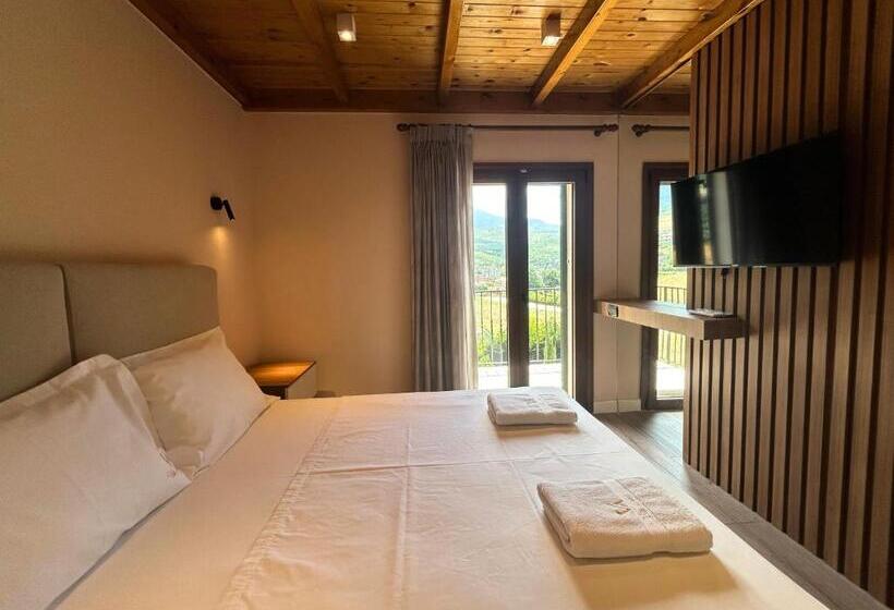 Camera Standard Vista Montagna, Vila Ami