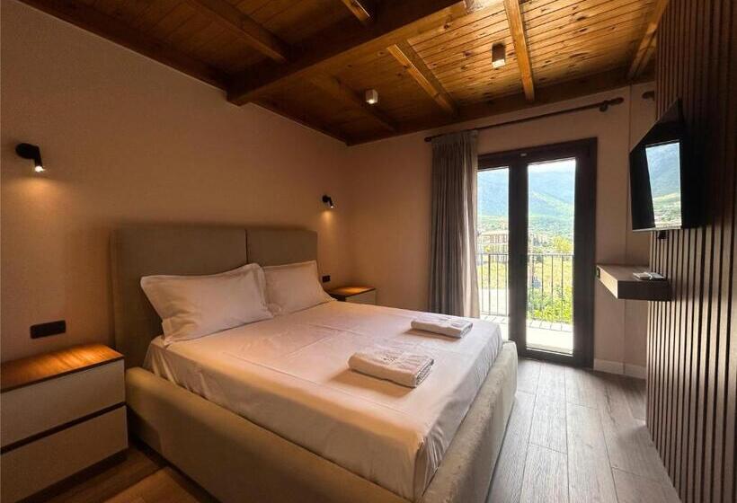Camera Standard Vista Montagna, Vila Ami