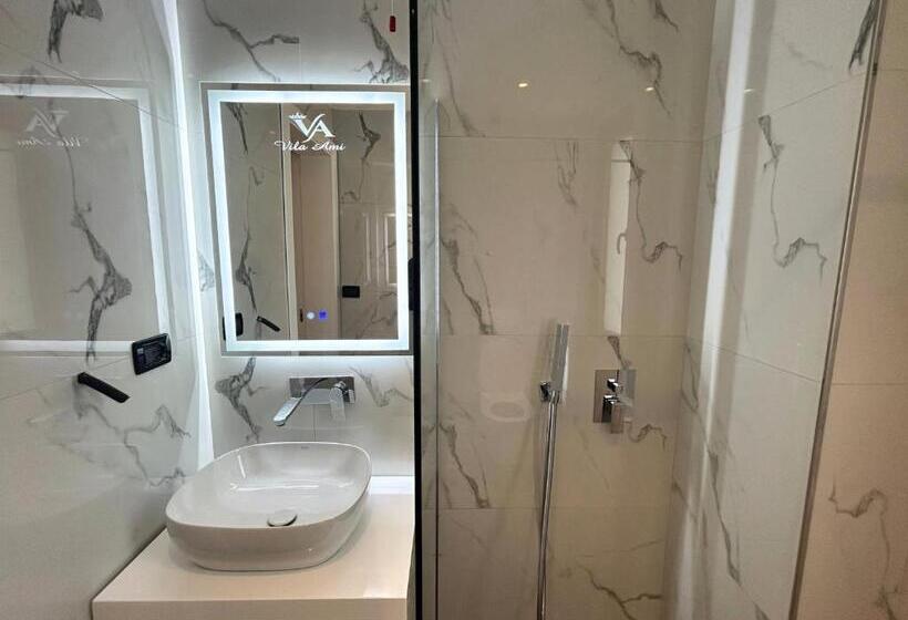 Camera Standard Vista Montagna, Vila Ami