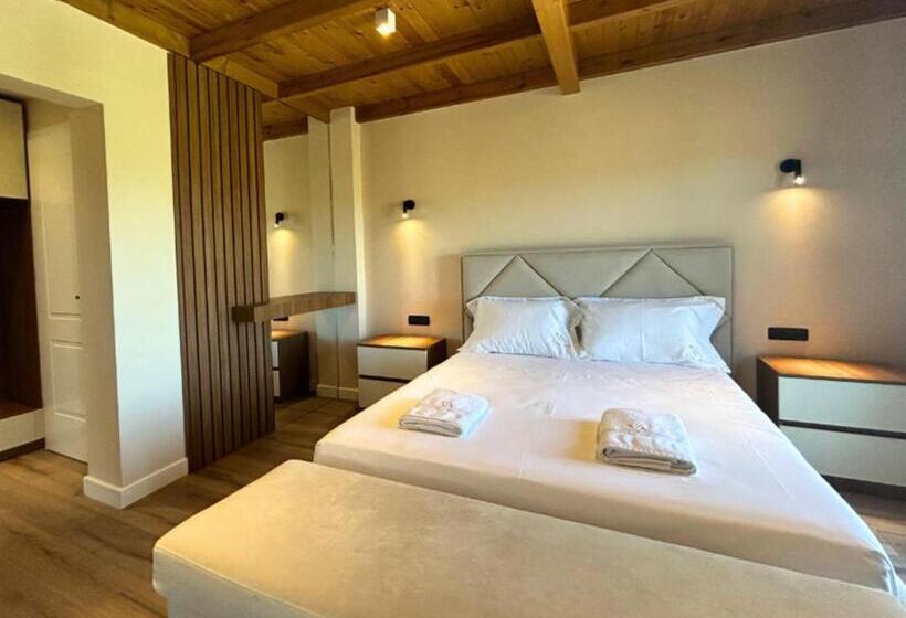 Suite Vista Montagna, Vila Ami