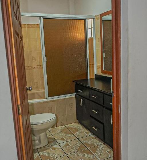 غرفة قياسية, Y Restaurante Punta Diamantes