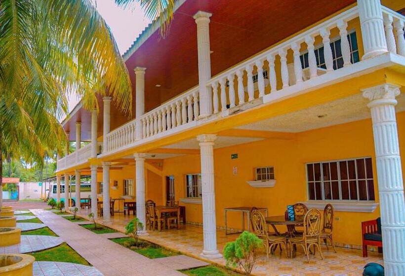 غرفة قياسية, Y Restaurante Punta Diamantes