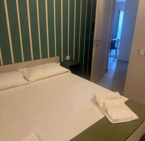 デラックスルーム, Lungomare B&b