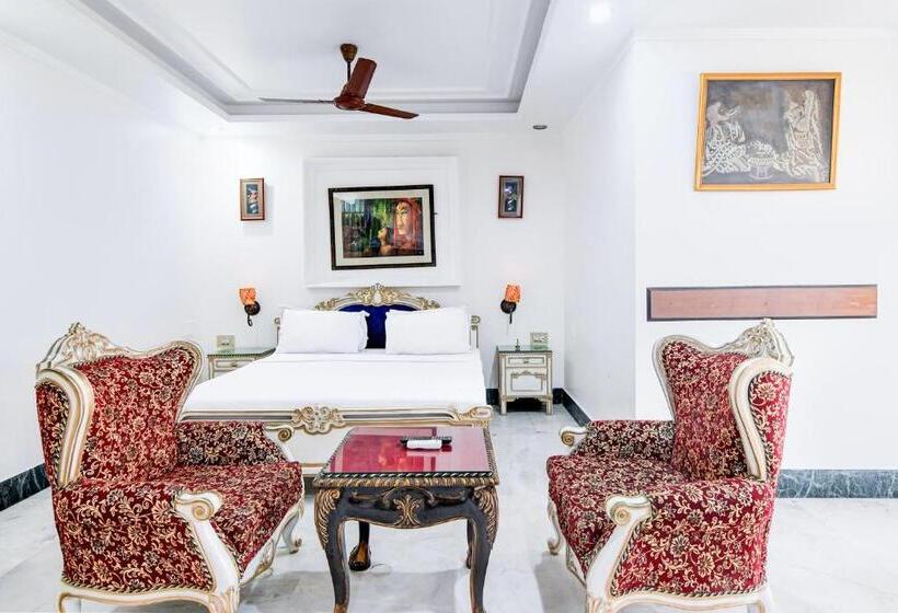 三人经典房间, Palette   Beachfront Elegance Resort