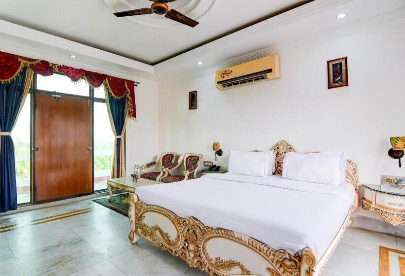 三人经典房间, Palette   Beachfront Elegance Resort