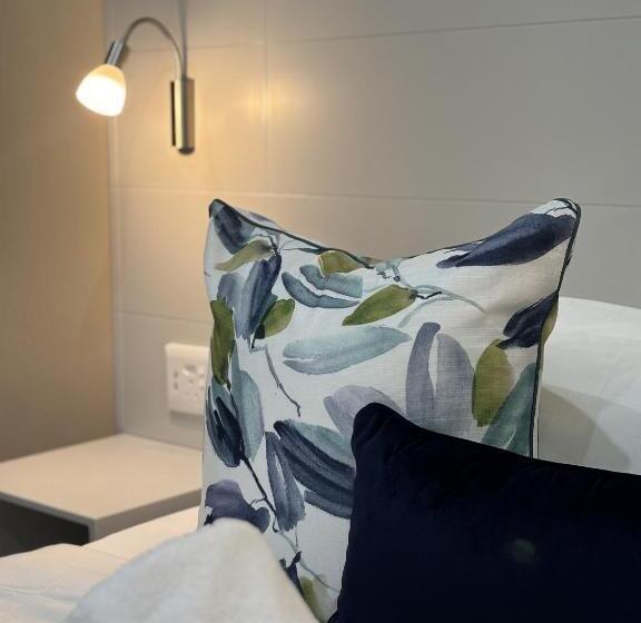 Люкс Deluxe Кровать Кинг, Accommodation Bedfordview   Hethersett Guesthouse