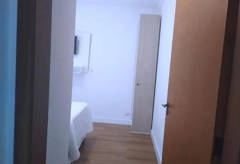 ファミリールーム, Acomodações Anfitriã Indaiatuba