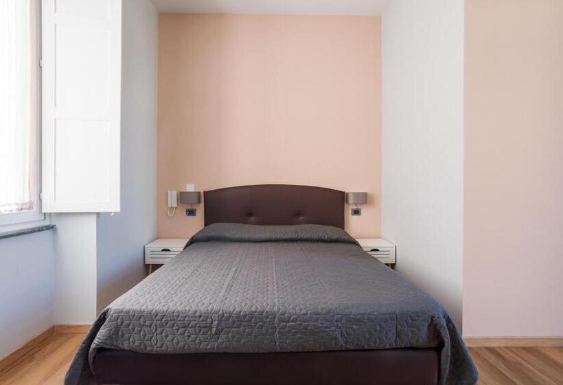 חדר דלוקס, Domus Xenia