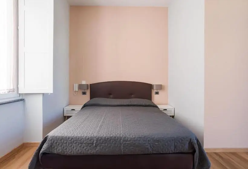 Deluxe-huone, Domus Xenia