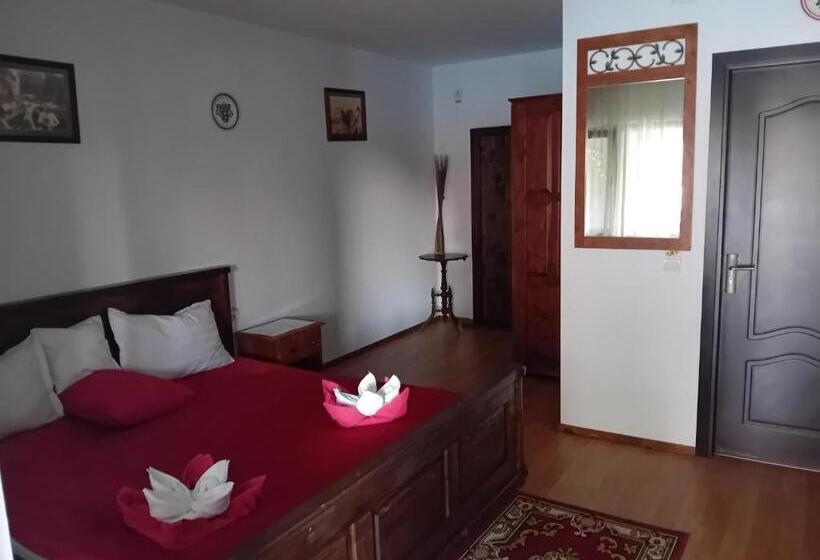 Номер Стандарт Трехместный, Hanul Pescarilor Crisan