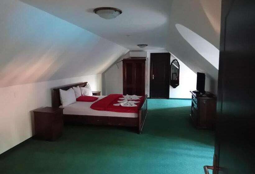 Семейный Номер, Hanul Pescarilor Crisan