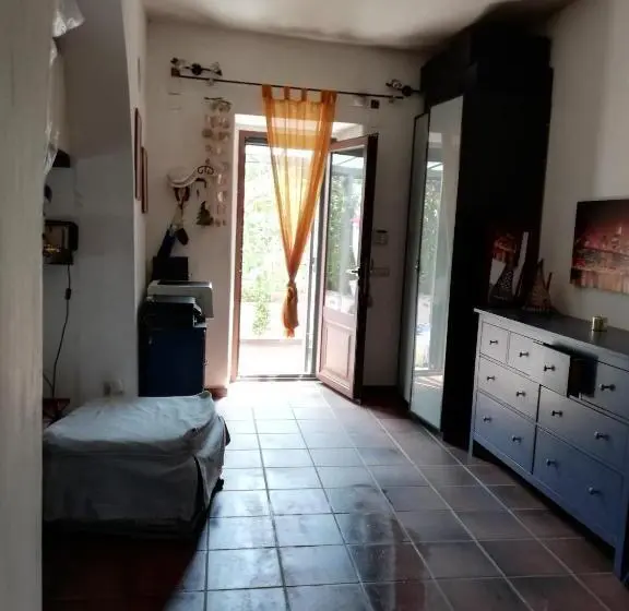 デラックスルーム, Scacciapensieri S Home