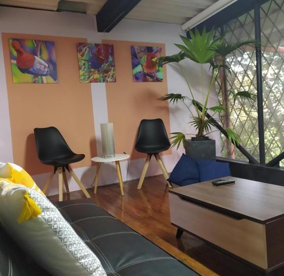 سرير فى غرفة مشتركه, Albore Hostel Pereira