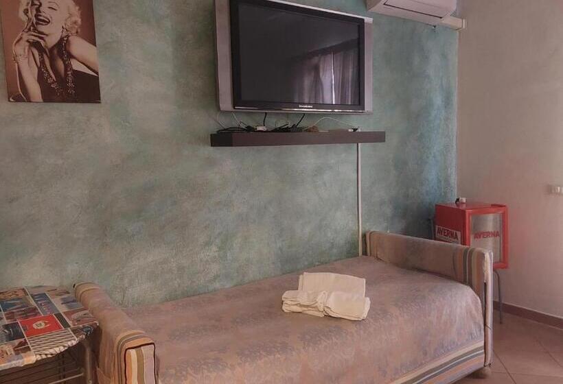 Номер Стандарт с Балконом, B&b Giada