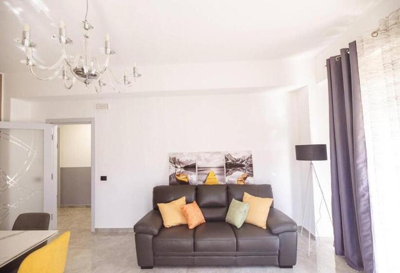 آپارتمان دلوکس 3 خوابه, Casa Avignone