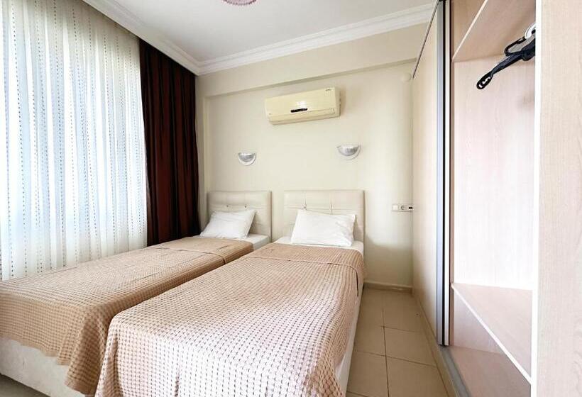 Апартаменты 1 Спальня с Балконом, Club Deep Blue Tatil Köyü