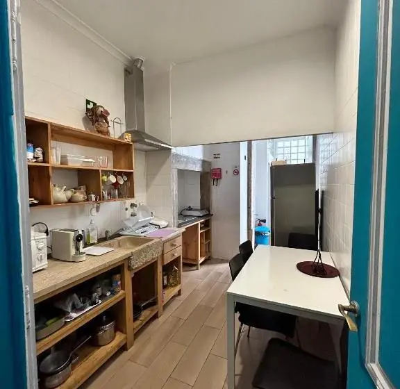 バス共有のスタンダードルーム, Farol Bed And Breakfast