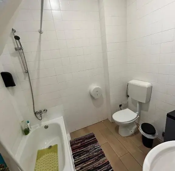 エコノミールーム, Farol Bed And Breakfast