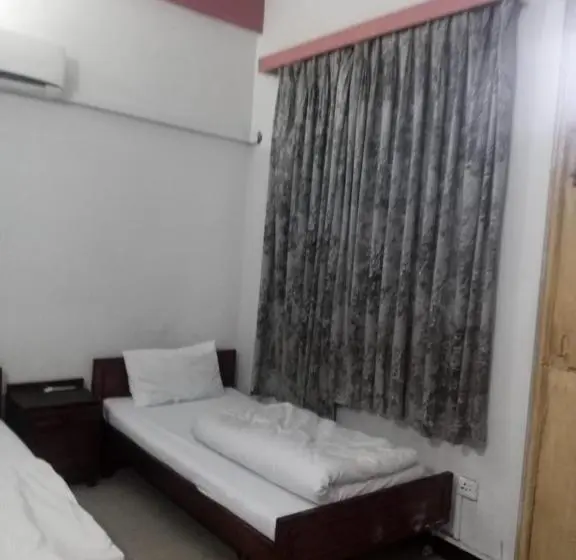 اتاق لوکس خانوادگی, Al Habib Islamabad