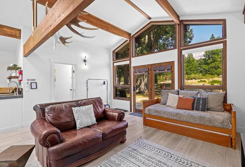 산 전망 스위트, Basecamp Lodge