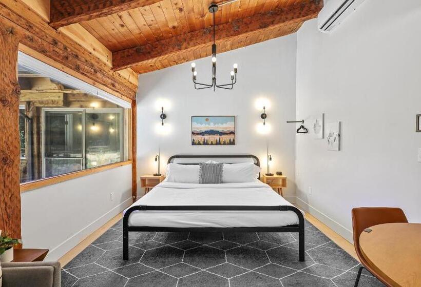 가든 전망 스위트, Basecamp Lodge