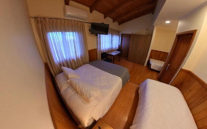 غرفة قياسية رباعية, Casona De Los Ríos