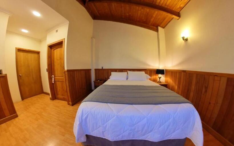 Номер Стандарт, Casona De Los Ríos