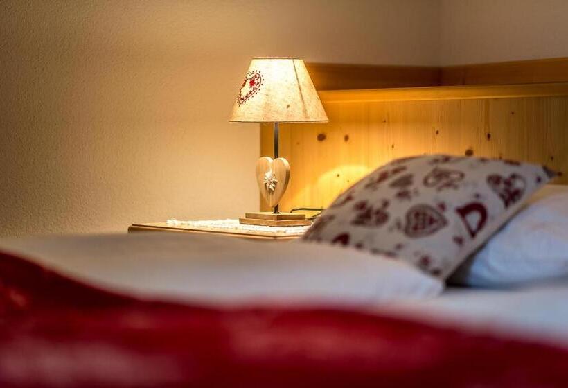 带2个卧室的高级公寓, Maierhof