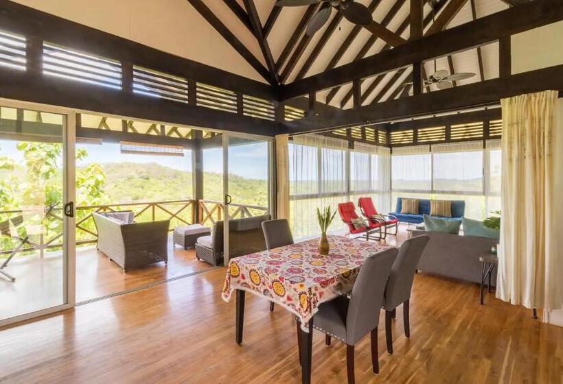 غرفة عائلية مطلّة علي البحر, Skycloud Bungalows Amazing Mountain And Ocean Views