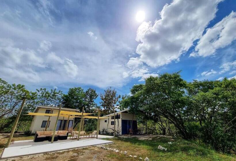 جناح مطلّ علي البحر, Skycloud Bungalows Amazing Mountain And Ocean Views