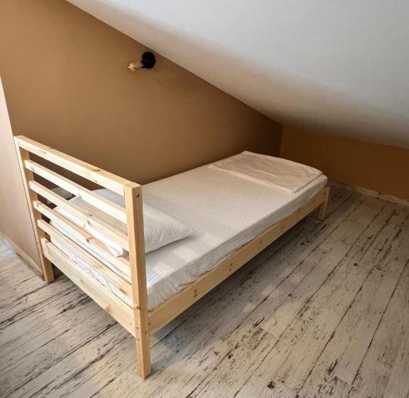 חדר דלוקס לשלושה, Villa Egella