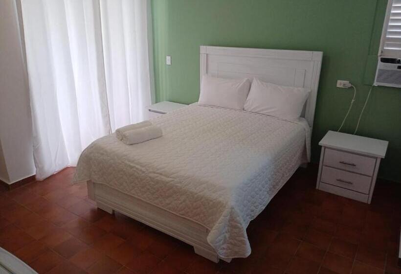 스탠다드 룸 풀장 전망, Grand Village & Kite Club