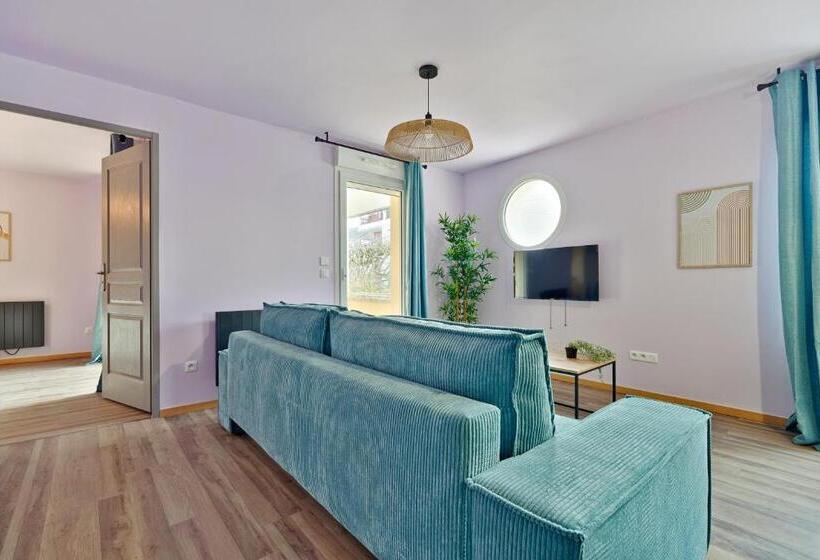 1 Bedroom Apartment City View, Le Molière