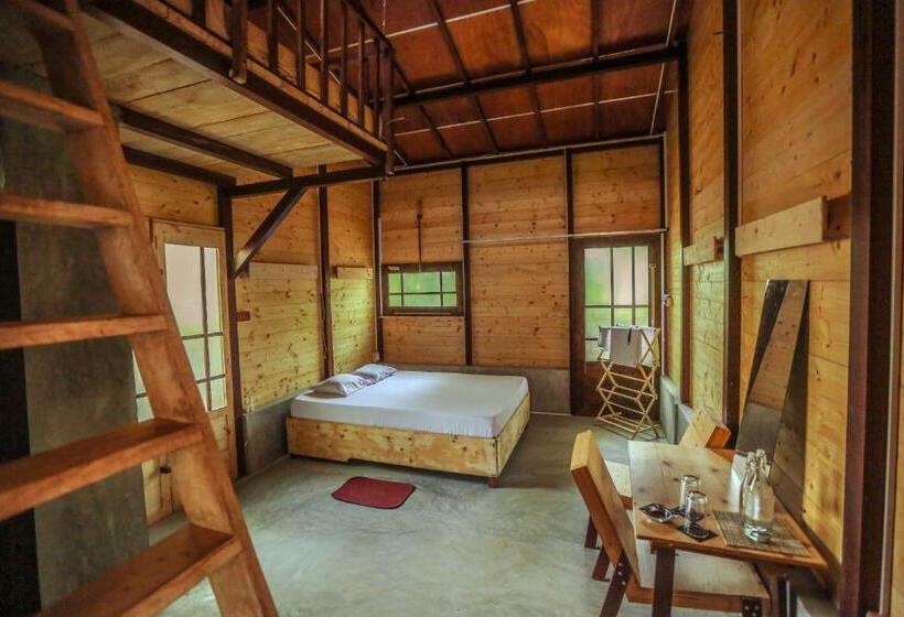 디럭스 트리플 룸, Beverly Hill Cabanas Hikkaduwa